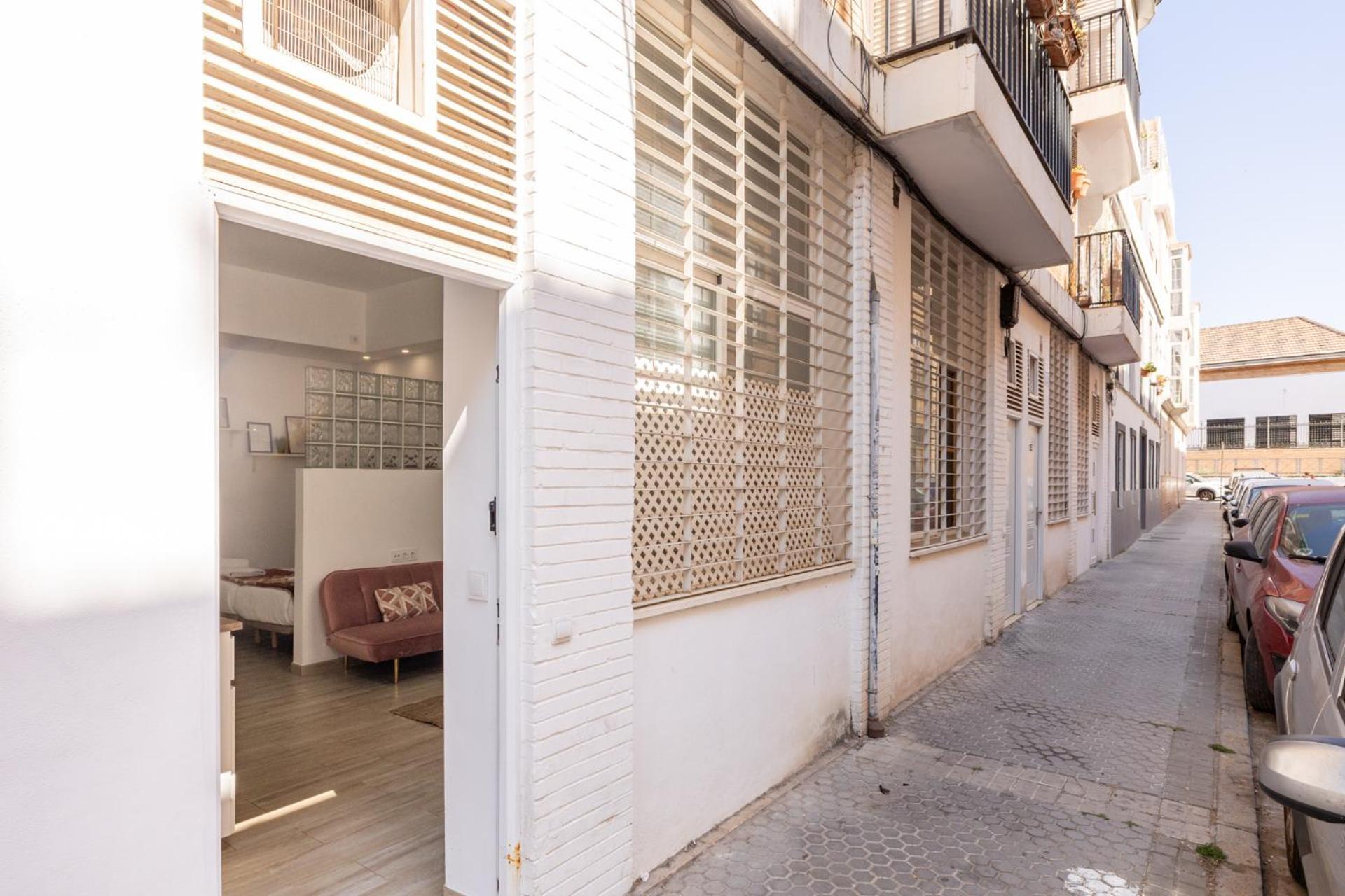 Encantador Estudio En Alameda De Hércules *