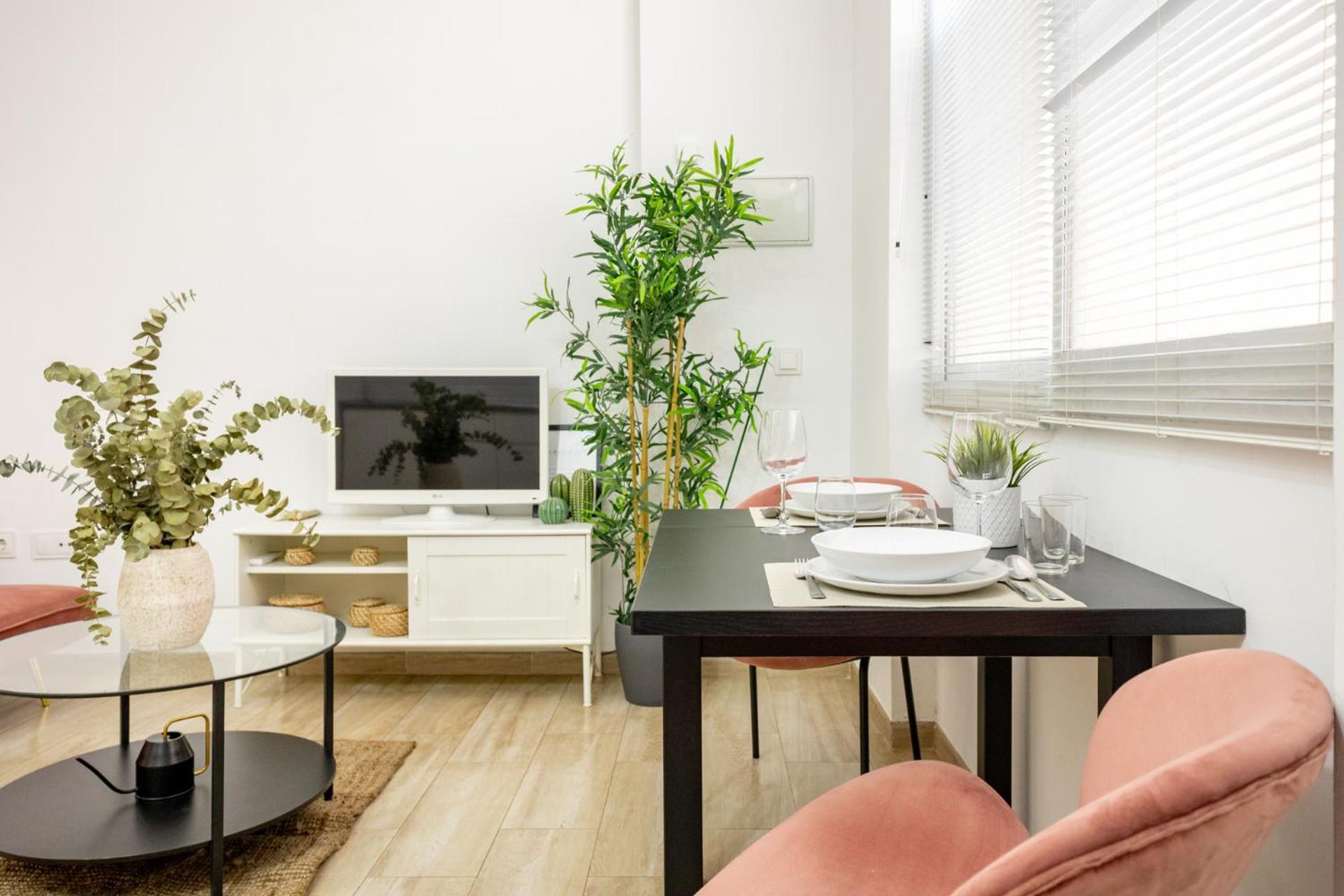 Isg Encantador Estudio En Alameda De Hercules Apartment